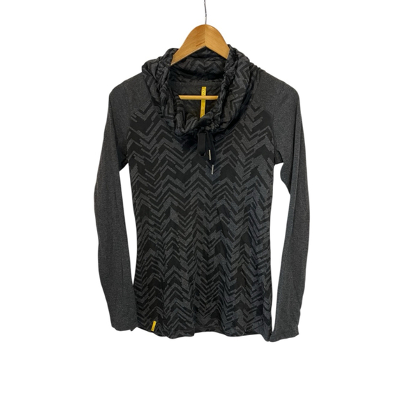 Lolë Tops - Women's Lolë Gray Black Patterned Long Sleeve Tee Small Funnel Neck